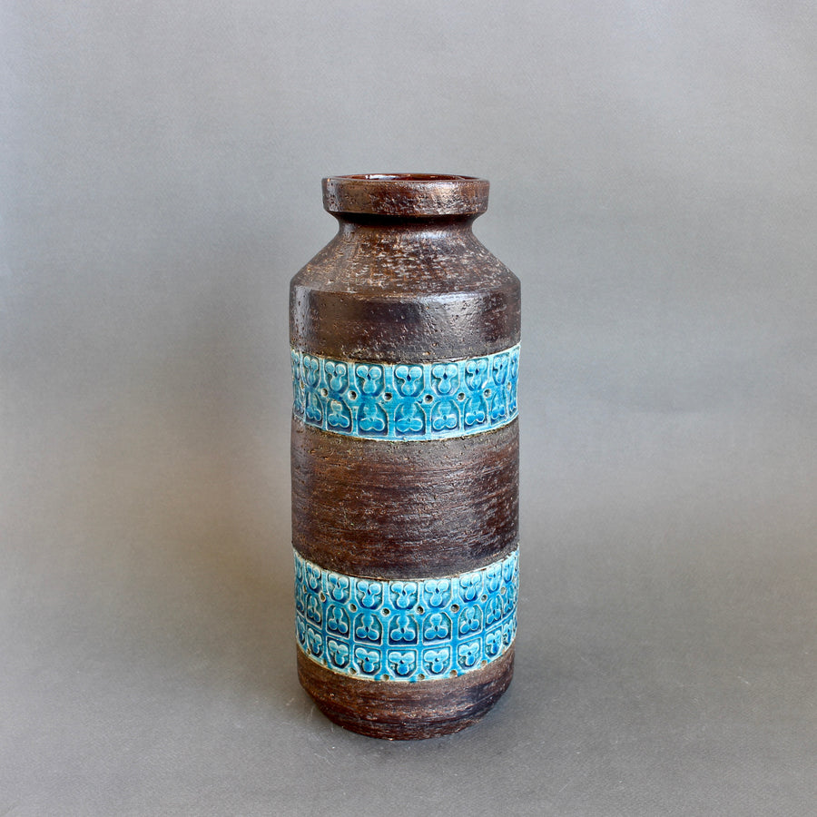 Mid-Century Italian Ceramic Trifoglio Range Vase by Aldo Londi for Bitossi (1964)