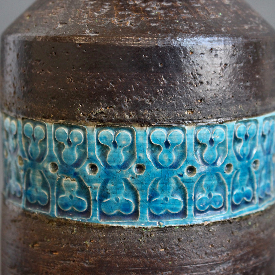 Mid-Century Italian Ceramic Trifoglio Range Vase by Aldo Londi for Bitossi (1964)