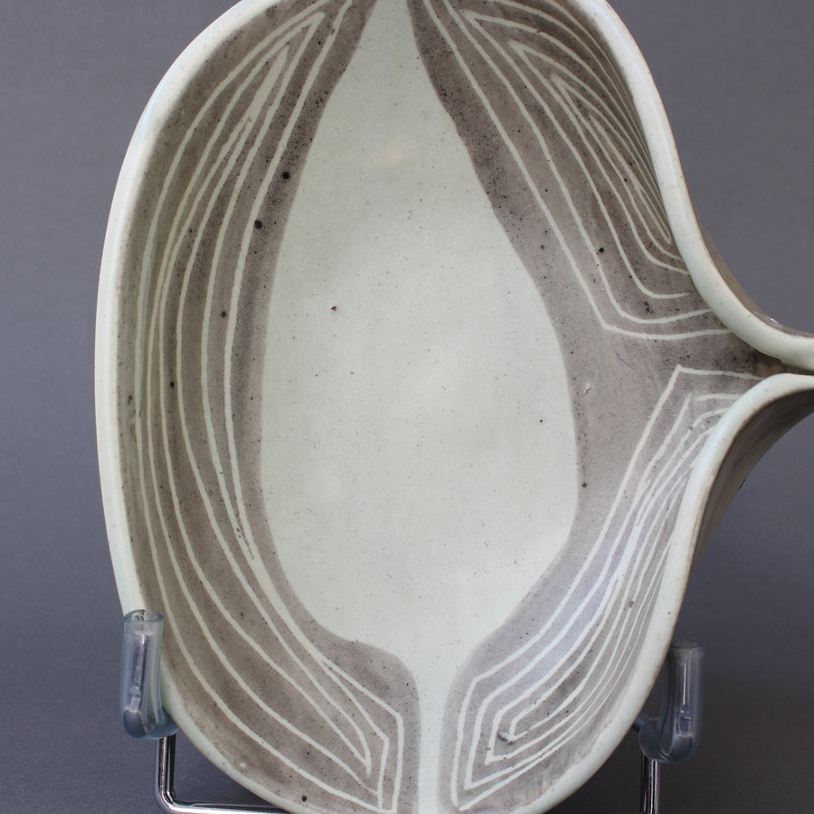 Vintage Ceramic Bowl with Pinch-Grip by Mado Jolain (circa 1960s)