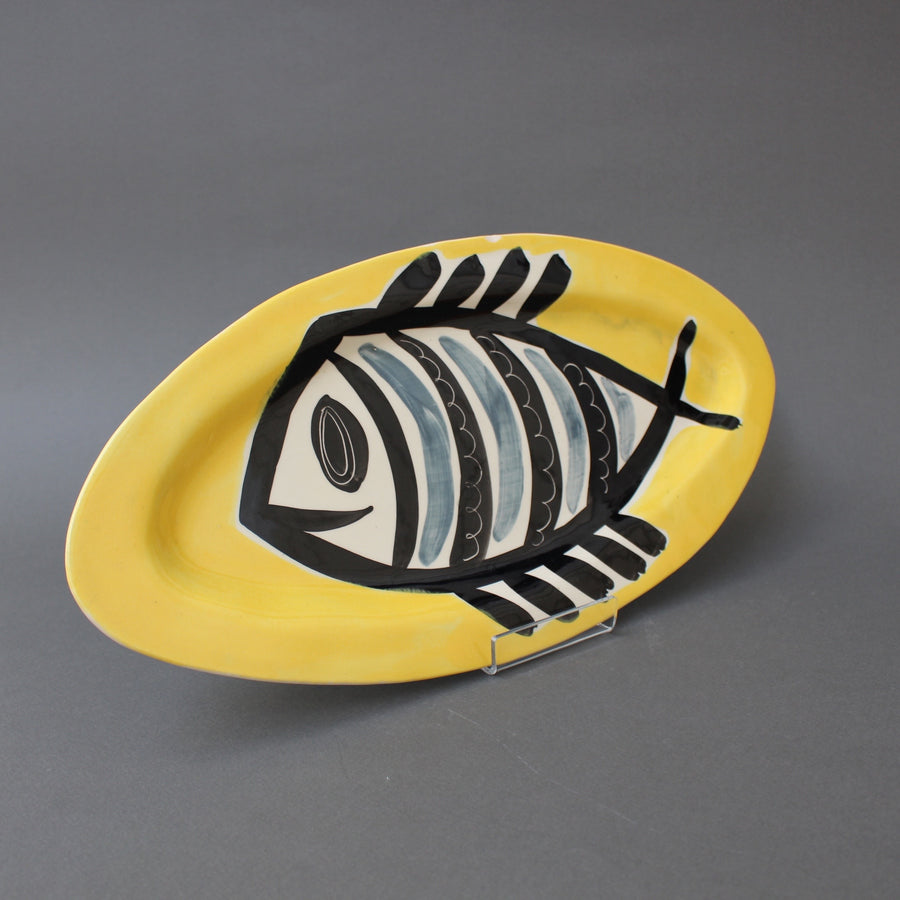 Ceramic Decorative Platter with Fish Motif by Jacques Pouchain (circa 1960s)