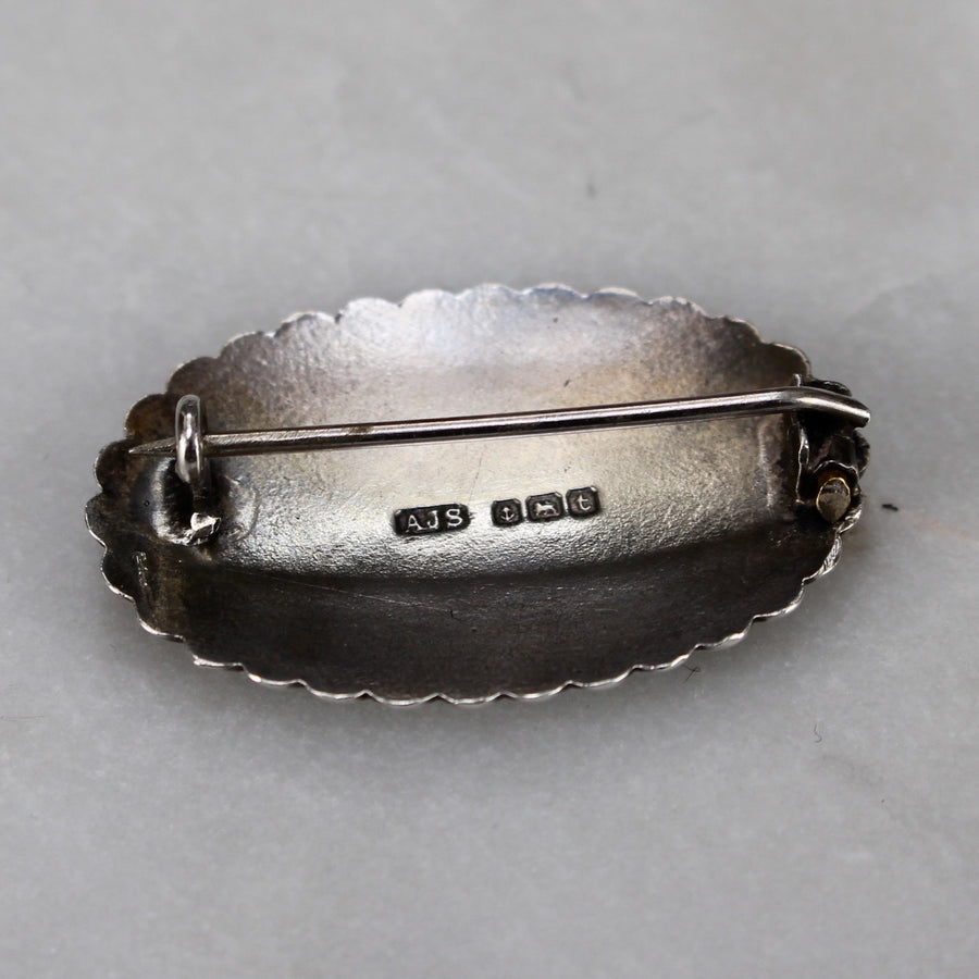 Antique Enamel and Sterling Silver brooch (1918-1919)
